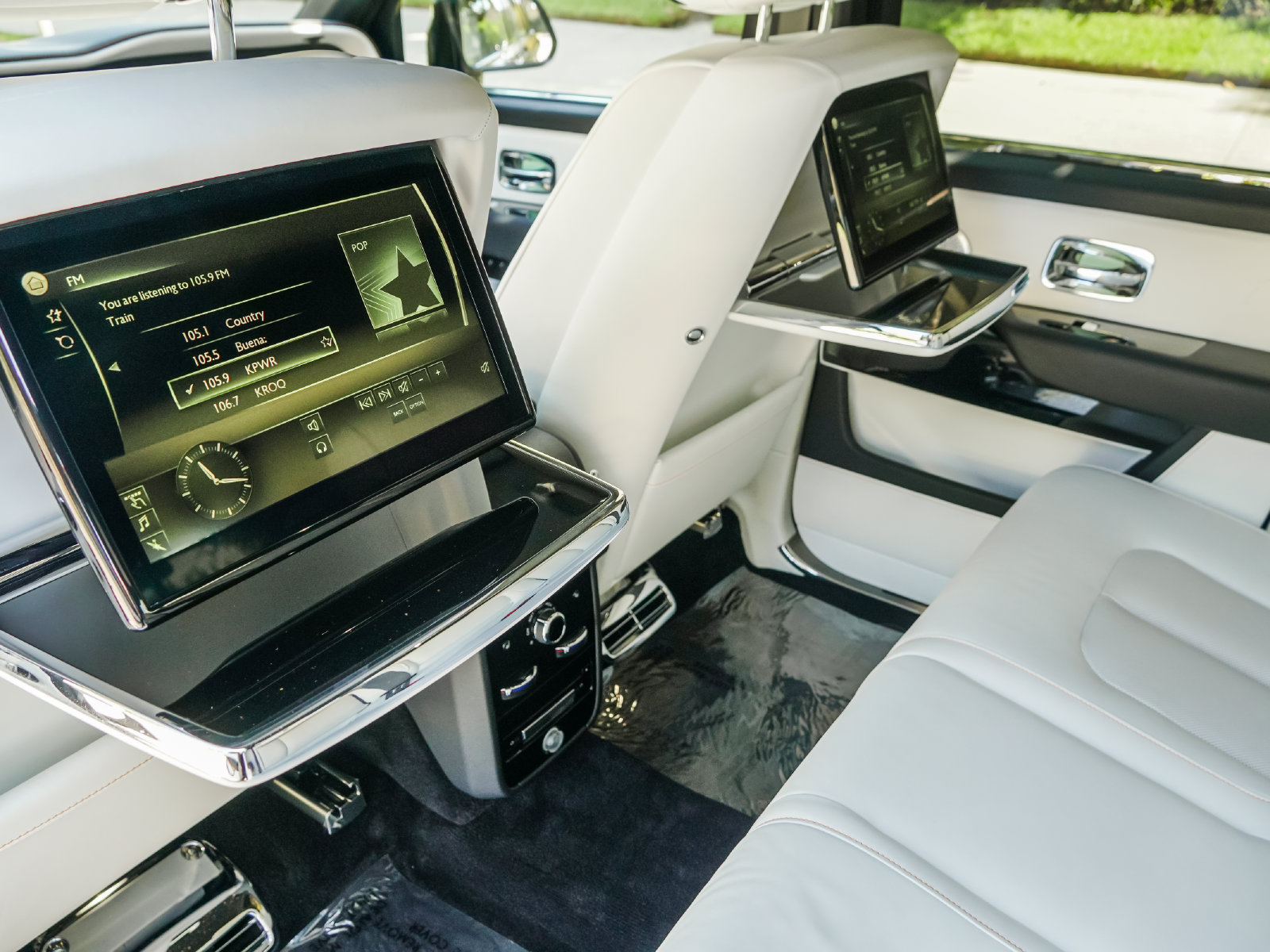 Certified 2024 Rolls-Royce Cullinan w/ Cullinan Package AWD/4WD image 26