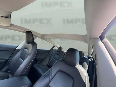 Used 2021 Tesla Model 3 Standard Range Plus RWD image 6