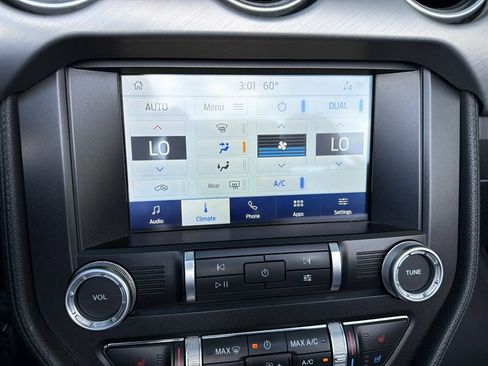 Used 2022 Ford Mustang Premium image 30