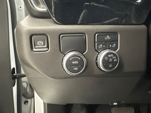 Used 2024 GMC Sierra 1500 Elevation RWD image 22