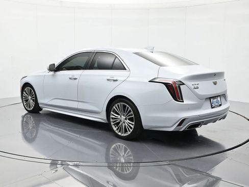 Used 2021 Cadillac CT4 Premium Luxury RWD image 7