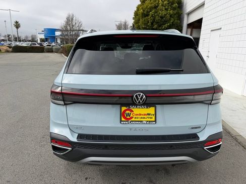 New 2026 Volkswagen Taos SEL AWD/4WD image 5