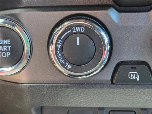 Used 2023 Toyota Tacoma TRD Off-Road AWD/4WD image 18