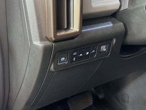 Used 2025 GMC Hummer EV 2X image 12