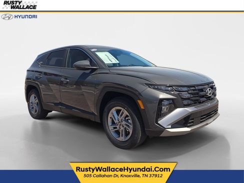 New 2026 Hyundai Tucson SE FWD image 1