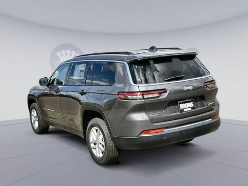 New 2025 Jeep Grand Cherokee L Laredo w/ Luxury Tech Group I image 4