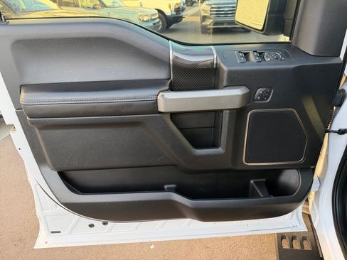 Used 2019 Ford F150 Raptor w/ Equipment Group 802A Luxury AWD/4WD image 13