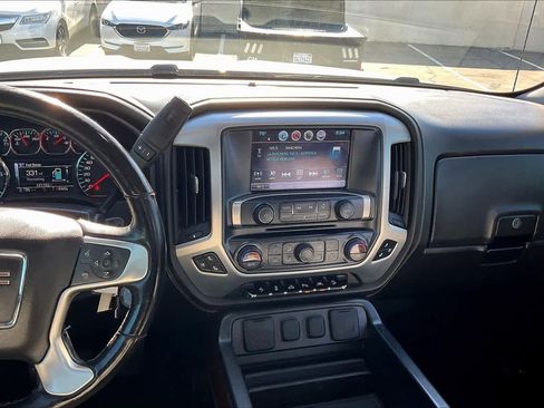 Used 2017 GMC Sierra 1500 SLT image 9