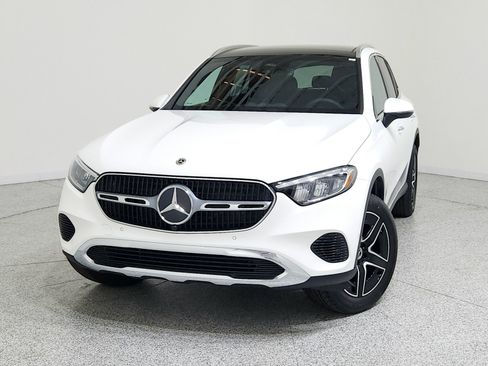 New 2026 Mercedes-Benz GLC 300 image 2