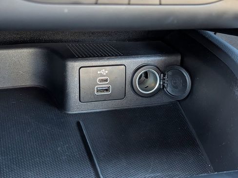 Certified 2025 Ford Escape ST-Line image 24