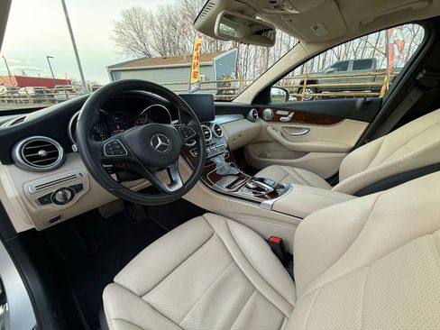 Used 2017 Mercedes-Benz C 300 Sedan image 13