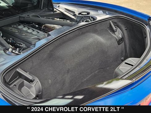 Used 2024 Chevrolet Corvette Stingray Preferred Cpe w/ Z51 Performance Package RWD image 29
