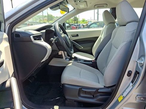 Used 2024 Toyota Corolla Cross L FWD image 13
