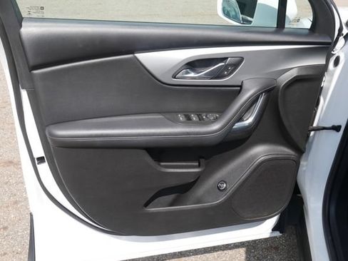 Used 2020 Chevrolet Blazer LT AWD/4WD image 16