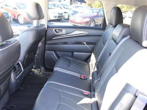 Used 2019 INFINITI QX60 Luxe w/ Essential Package image 22