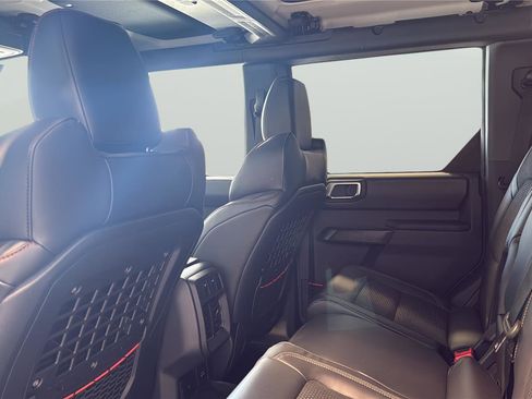 New 2025 Ford Bronco Raptor w/ Interior Carbon Fiber Pack AWD/4WD image 18