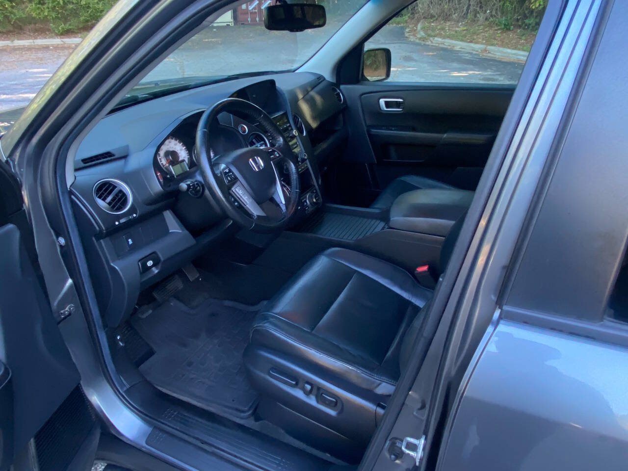 Used 2012 Honda Pilot EX-L image 10