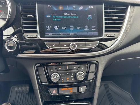 Used 2019 Buick Encore Essence FWD image 13