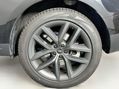 Used 2025 Land Rover Range Rover Sport SE image 29