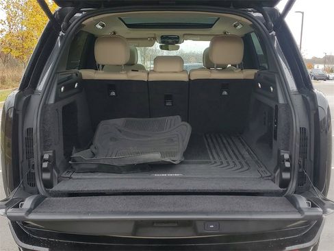 Used 2024 Land Rover Range Rover SE image 32