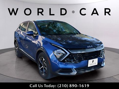 Used 2023 Kia Sportage EX image 1