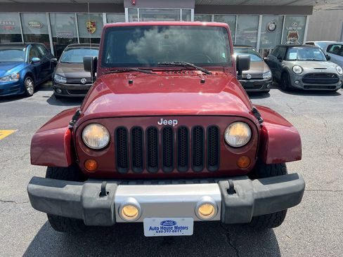 Used 2008 Jeep Wrangler Sahara w/ Dual Top Group AWD/4WD image 5