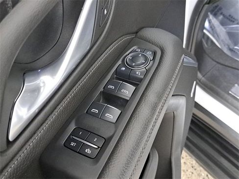 Used 2024 GMC Yukon XL Denali image 23