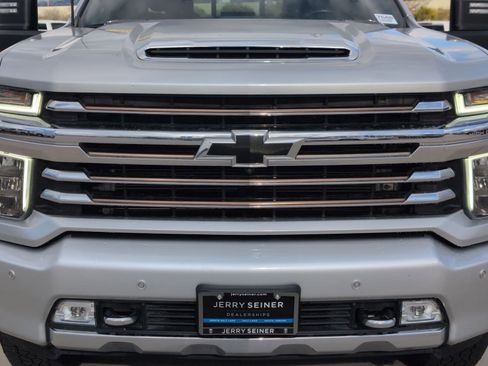 Certified 2022 Chevrolet Silverado 3500 High Country w/ Safety Package II image 10