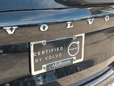 Certified 2022 Volvo XC90 T6 Inscription w/ Climate Package image 32