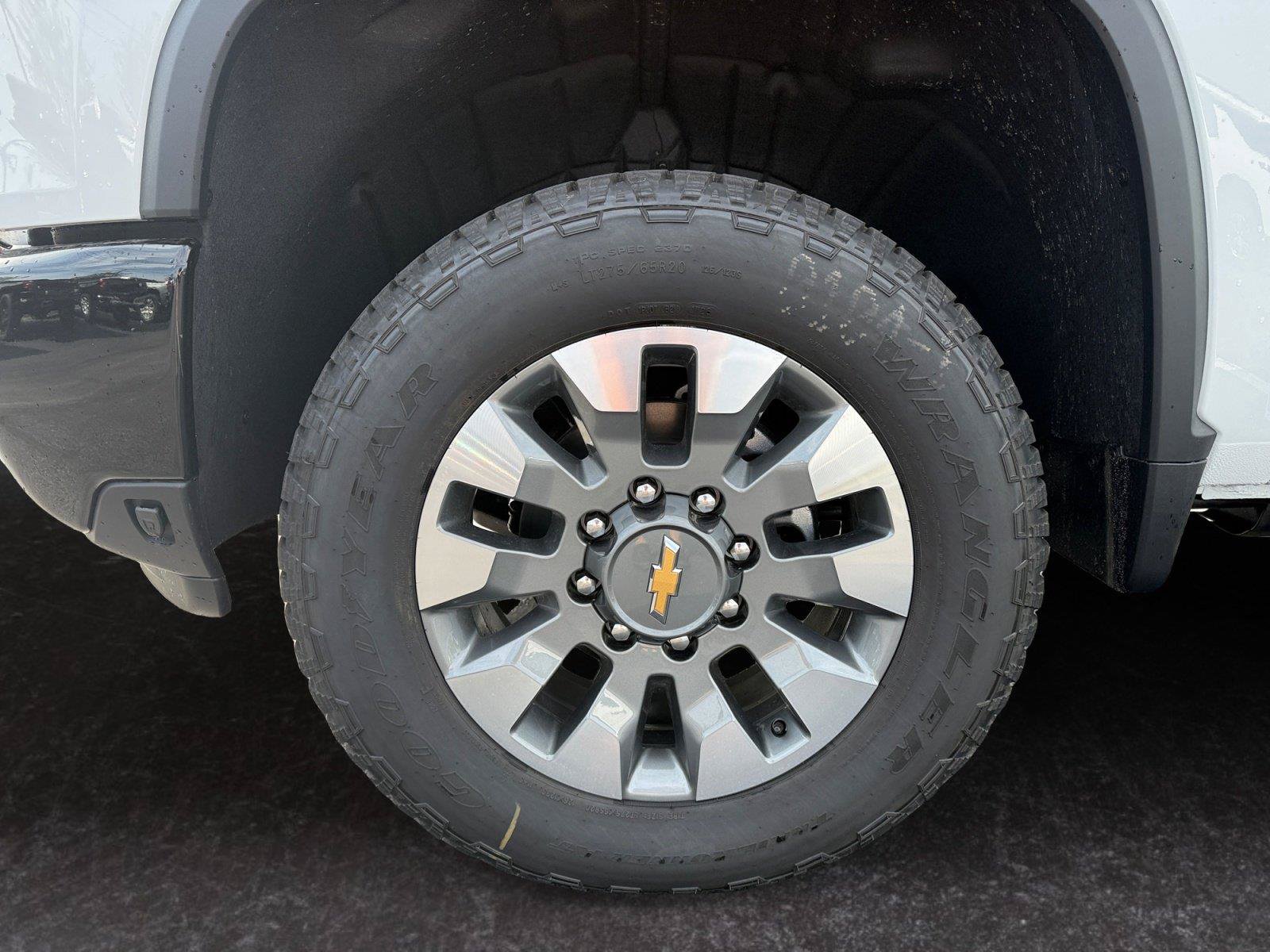 New 2026 Chevrolet Silverado 2500 Custom w/ Custom Value Package AWD/4WD image 25