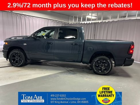 New 2026 RAM 1500 Big Horn w/ Night Edition AWD/4WD image 4
