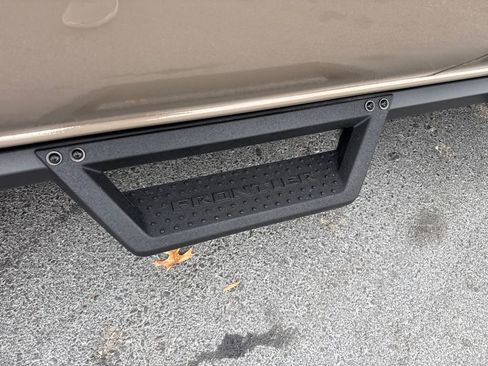 Used 2024 Nissan Frontier PRO-4X w/ Pro Premium Package image 34