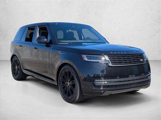 Used 2025 Land Rover Range Rover SE AWD/4WD video 3