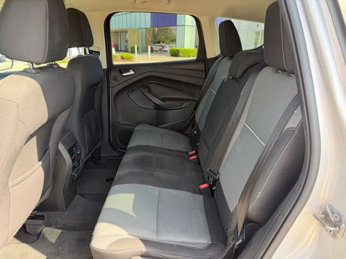 Used 2013 Ford Escape SE FWD image 13