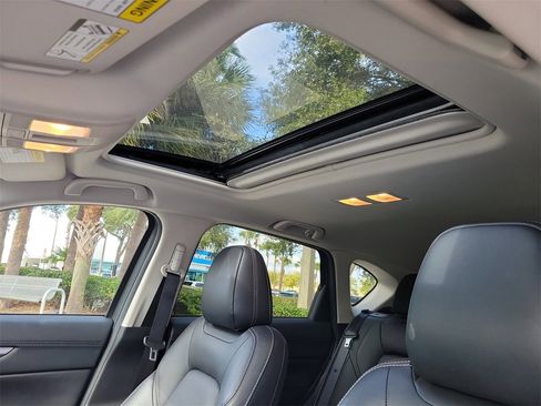 Used 2025 MAZDA CX-5 AWD 2.5 S w/ Preferred Package image 19