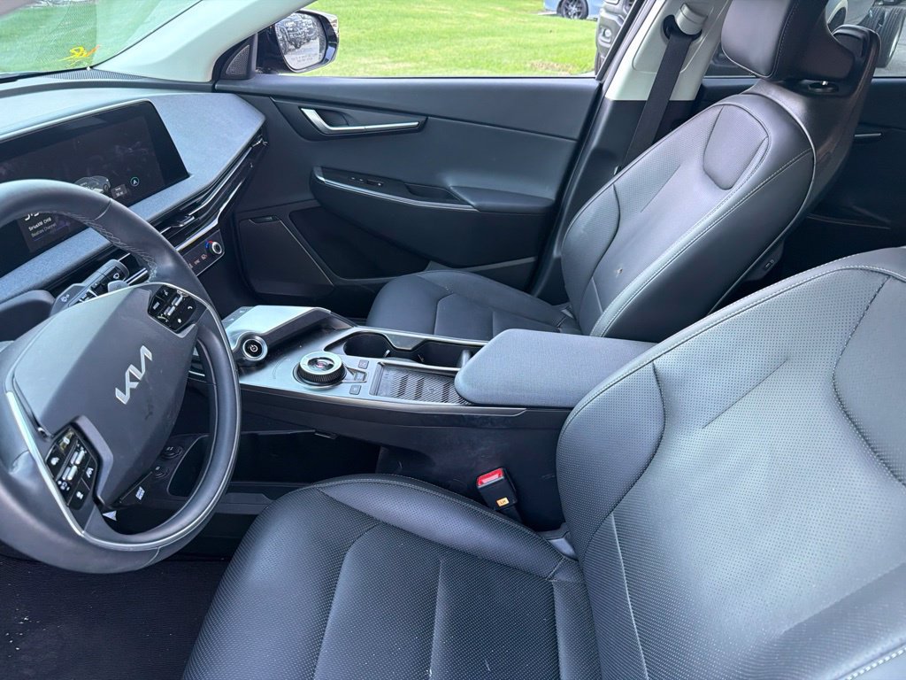 Used 2024 Kia EV6 Wind w/ Wind Technology Package RWD image 10