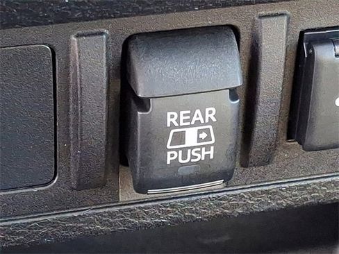 Used 2022 Toyota Tacoma SR5 image 25