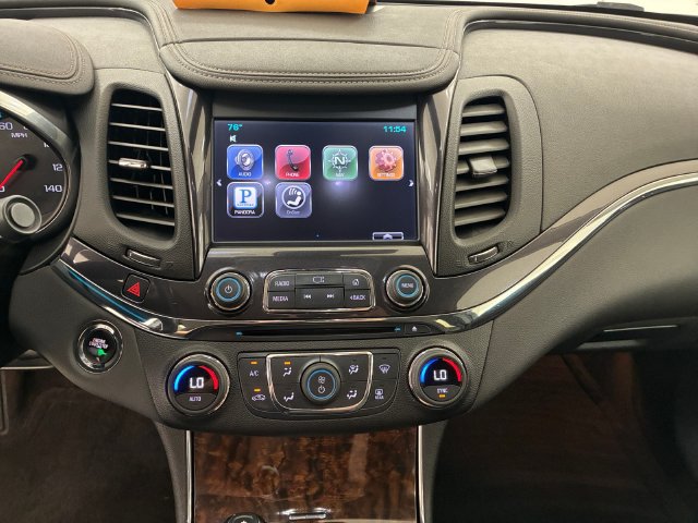 Used 2014 Chevrolet Impala LTZ FWD image 26