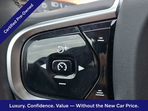Certified 2024 Volvo XC60 B5 Plus w/ Climate Package AWD/4WD image 22