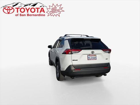Certified 2022 Toyota RAV4 XLE w/ Convenience Package FWD image 25