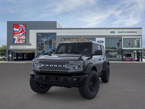 New 2026 Ford Bronco Badlands AWD/4WD image 2