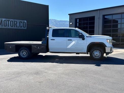 Used 2021 GMC Sierra 3500 4x4 Crew Cab w/ Convenience Package image 3