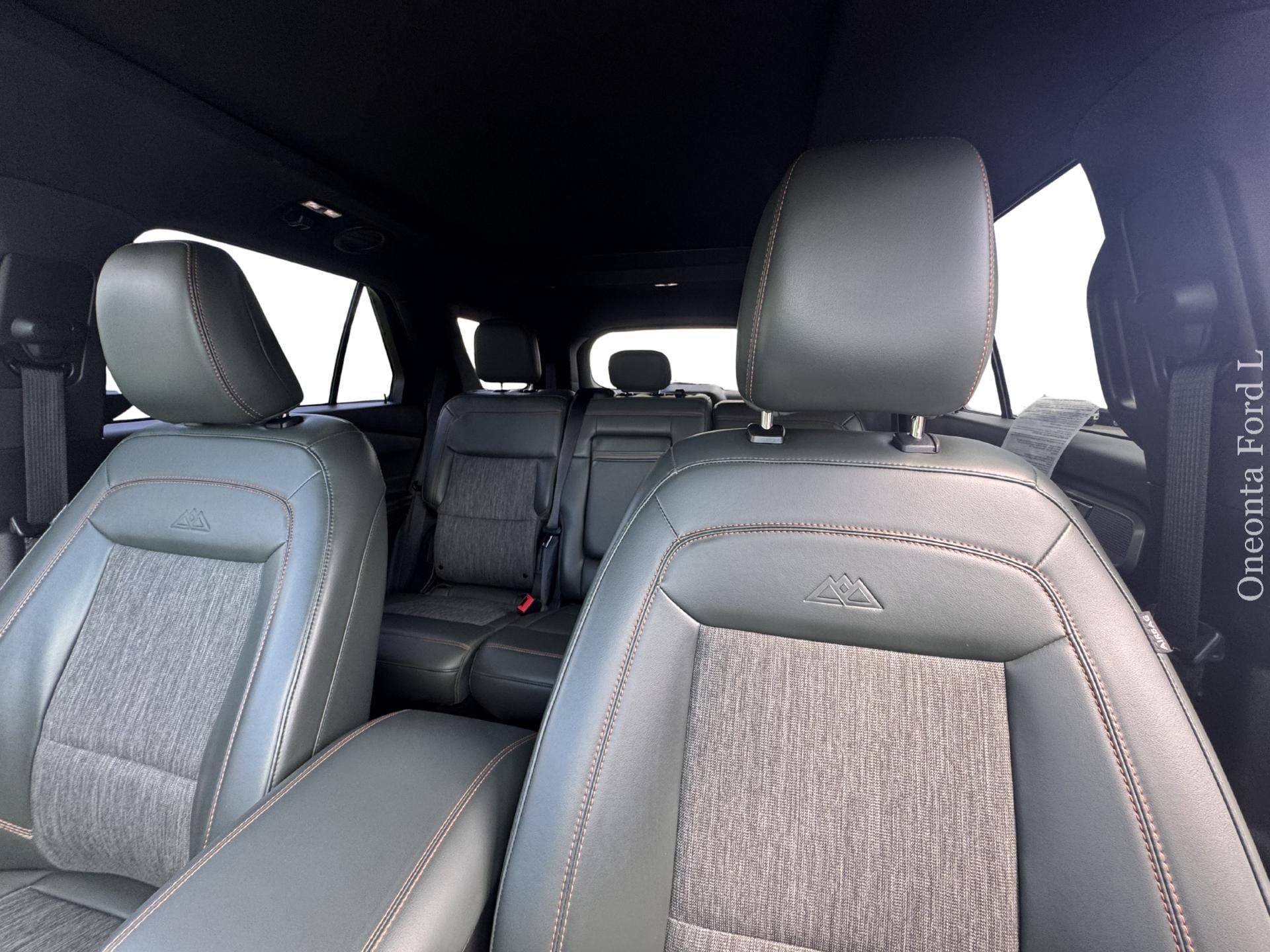 Used 2023 Ford Explorer Timberline w/ Timberline Technology Package AWD/4WD image 10
