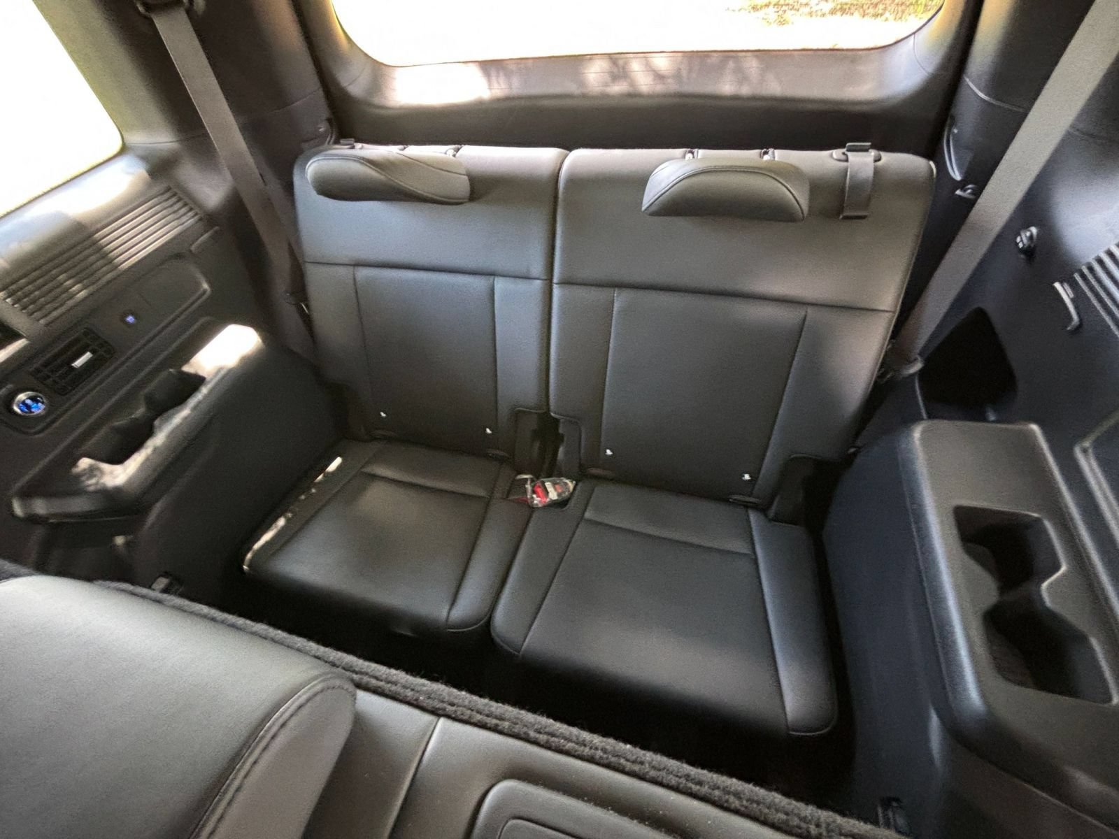 Used 2026 Hyundai Santa Fe SEL FWD image 31