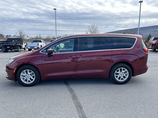 Used 2023 Chrysler Voyager LX video 4