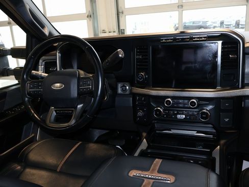 Used 2023 Ford F350 Platinum w/ Tremor Off-Road Package image 32