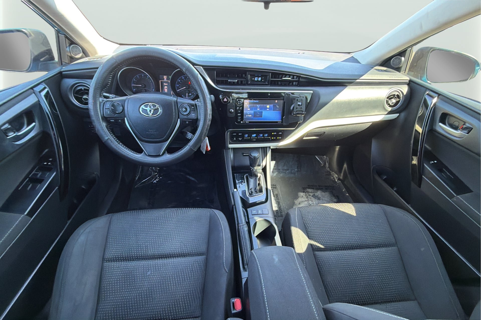 Used 2017 Toyota Corolla iM w/ Carpet Mat Package FWD image 31