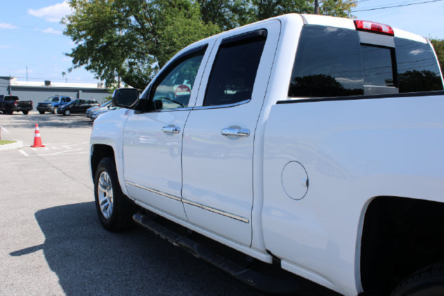 Used 2018 Chevrolet Silverado 1500 LTZ AWD/4WD image 44
