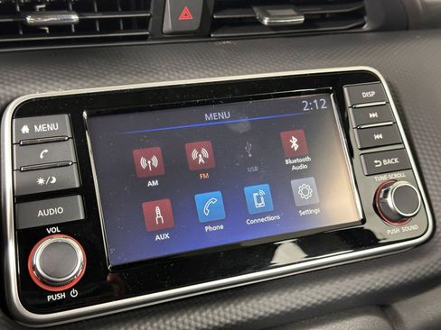 New 2025 Nissan Kicks Play S image 18