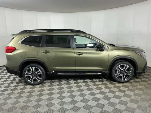 New 2026 Subaru Ascent Limited image 8